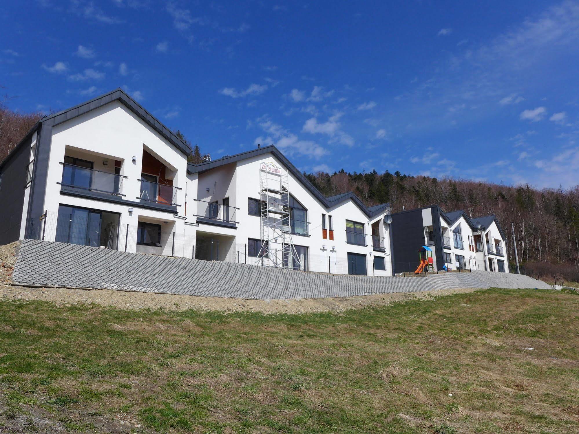 Apartamenty Zloty Widok 什切尔克 外观 照片